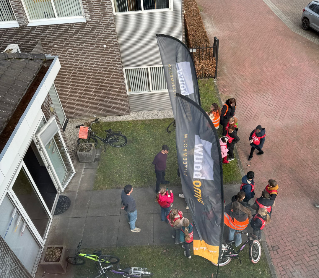 Symo Bouw bezoek leerlingen